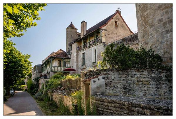 Noyers
