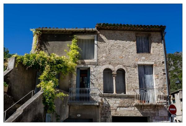 St Guilhem le Désert