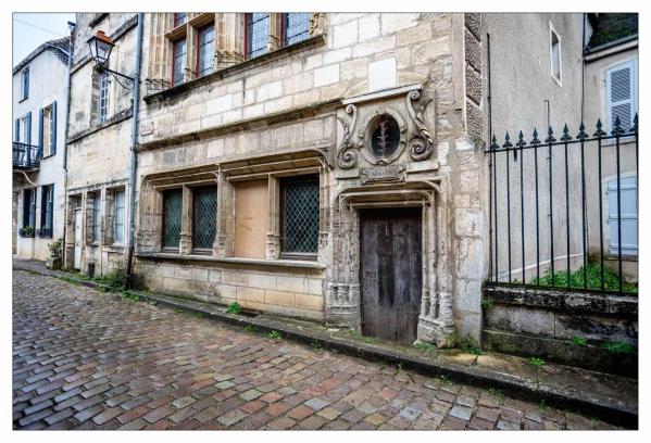 Noyers