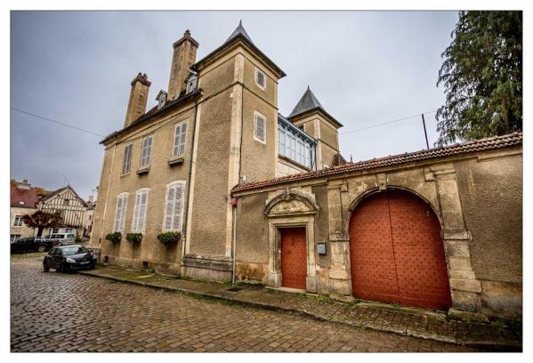 Noyers