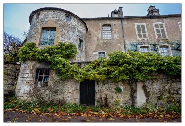 Noyers