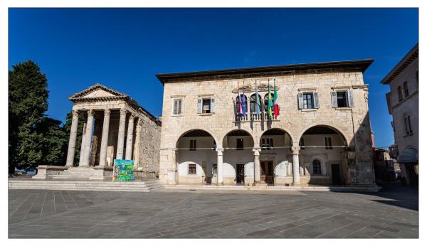Pula