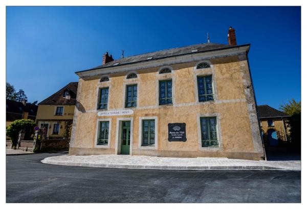 La Perrière